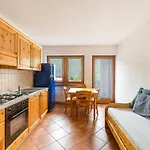 Apartment Dolomiti Skyview Duplex - 15 Minutes From Cortina Borca di Cadore