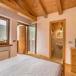 Apartment Dolomiti Skyview Duplex - 15 Minutes From Cortina *