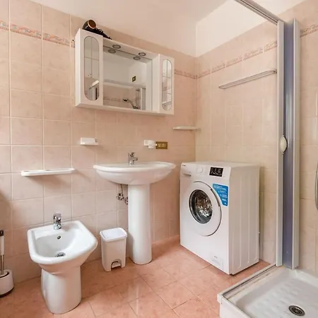 Dolomiti Skyview Duplex - 15 Minutes From Cortina Apartman *